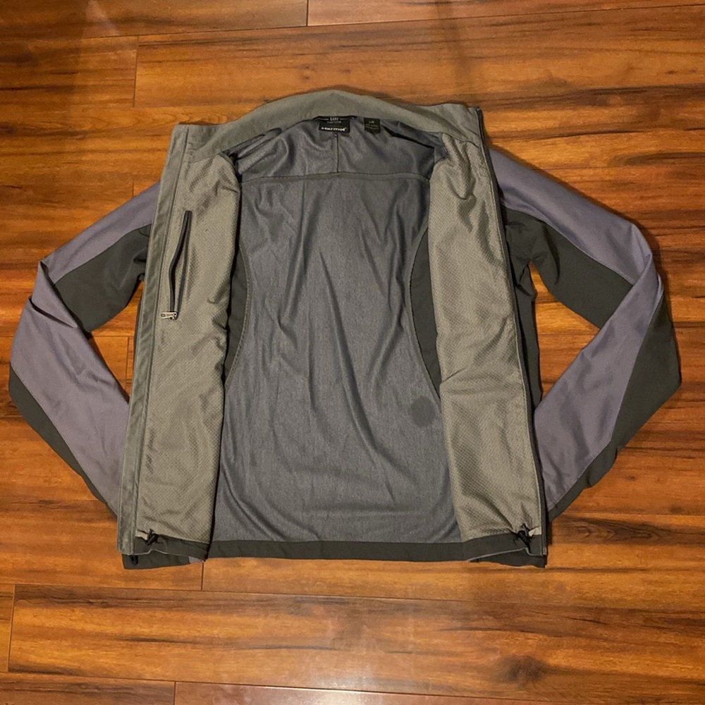 Marmot Jacket - Picture 7 of 15